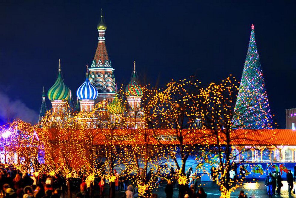 Более 80% россиян не готовы из-за СВО отказаться от празднования Нового года