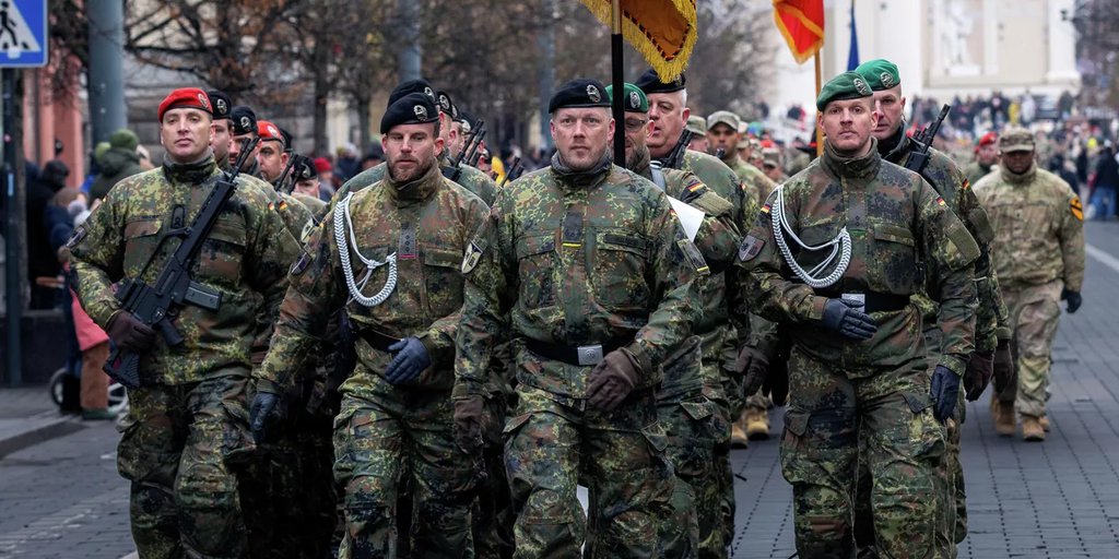 Германия захлопывает клетку: почему мужчинам теперь нужно разрешение, чтобы уехать