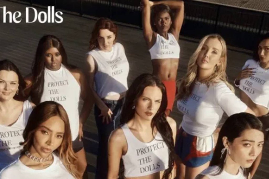 Журнал Glamour поставил на обложку девять женщин-трансгендеров